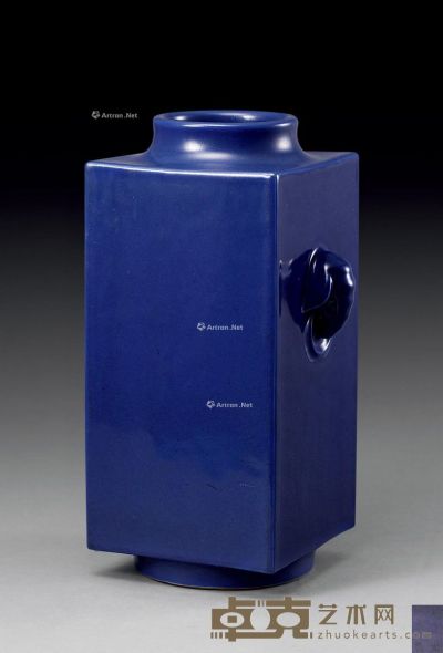 清光绪 霁蓝釉象耳方瓶 高29.2cm