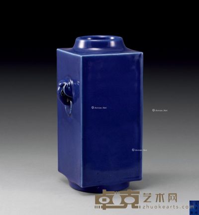 清同治 霁蓝釉象耳方瓶 高29.2cm