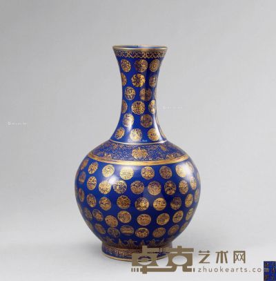 清光绪 霁蓝釉描金皮球花赏瓶 高37.5cm