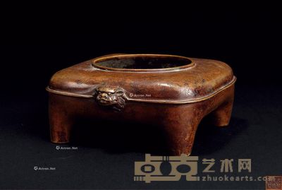 暗刻龙凤纹福耳香薰炉 长19cm;高8cm