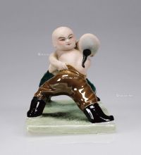 60年代 摔跤瓷雕