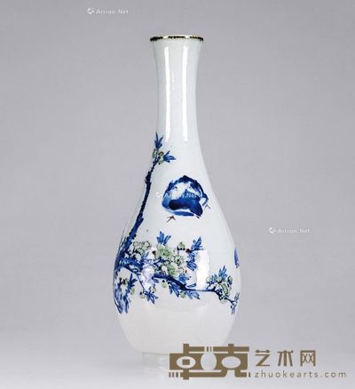 青花斗彩情趣图胆瓶 高34cm