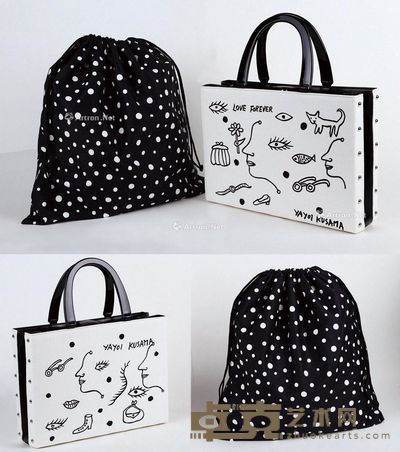 草间弥生 Love 34×10×40cm