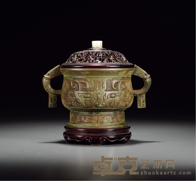 清乾隆 铜制兽面纹簋式炉 带座高17cm;口径12.5cm;长18cm