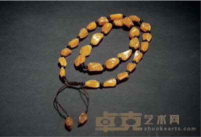 田黄石项链 尺寸不一 38.5g（含串绳及隔珠）