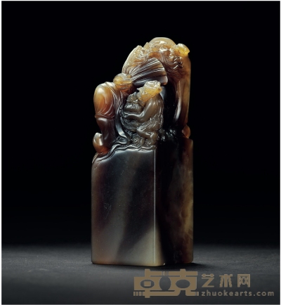 寿山牛角冻石钟馗钮章 3.8×3.8×11.8cm