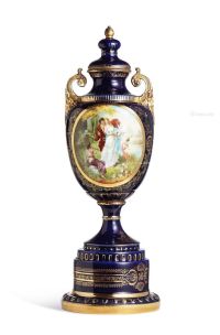 约19世纪 法国 彩绘陶瓷装饰瓶