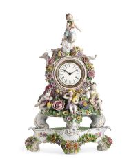 约19世纪后期 德国 梅森风格陶瓷人物座钟