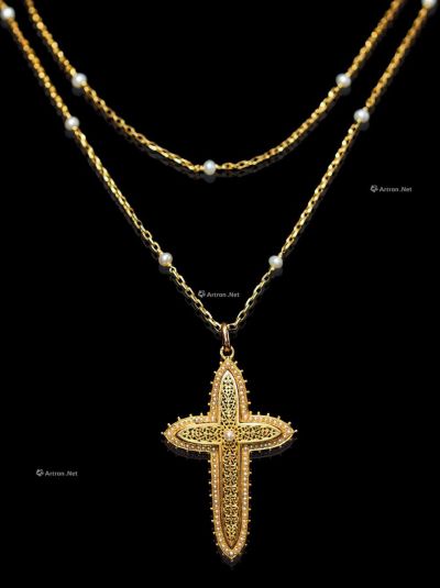 19世纪拿破仑三世时期 珍珠18K金透雕草叶纹十字形吊坠项链