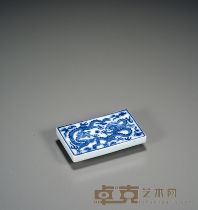 清乾隆·青花龙纹带扣 长：7cm宽：4cm