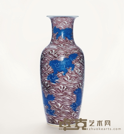 清康熙·青花釉里红海水瑞兽纹瓶 高：50cm