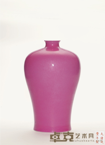 清咸丰·胭脂红釉梅瓶 高：25.7cm