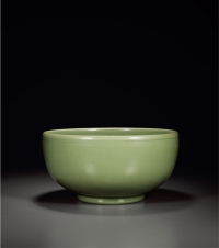 明·龙泉窑青釉墩式碗