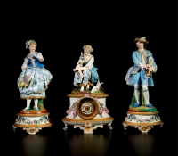 瓷雕人物三件套钟
