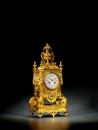 铜鎏金台钟
