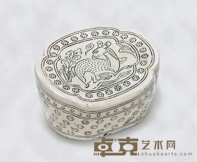 宋代 磁州窑系 珍珠地刻划鹿纹枕 长22.3cm