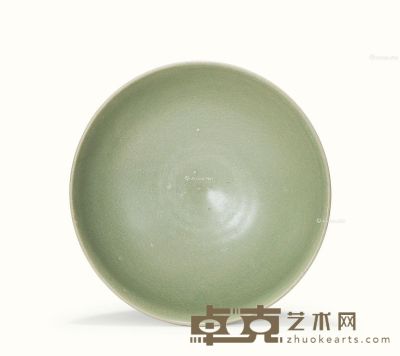 南宋 龙泉窑 菊瓣纹乳浊青釉大碗 口径20.5cm