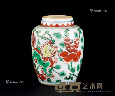 清代 五彩牡丹狮纹罐 高10.3cm