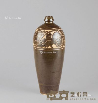 宋代 磁州窑刻花卉纹梅瓶 高33.3cm