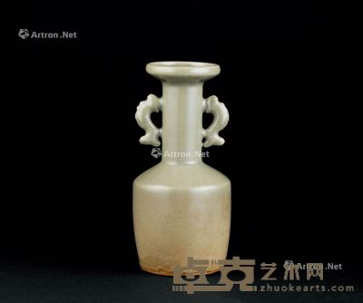 南宋 龙泉窑双龙耳瓶 高14.4cm