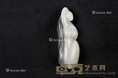 青花裸女挂件 6.6×2.3cm；重44.5g