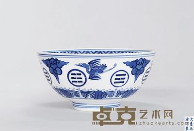 清光绪 青花八卦云鹤纹碗 直径13.5cm