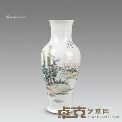 清代 王少维风雨重阳图观音瓶 高30cm