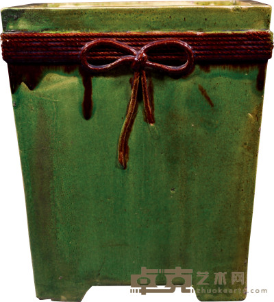 清·绿釉褐彩绳纹方花盆 H：33cm