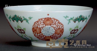 清光绪 粉彩团寿纹碗 直径16cm