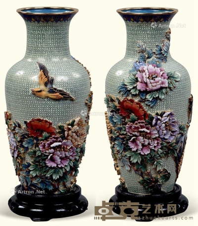 景泰蓝凸雕花鸟瓶 高30cm