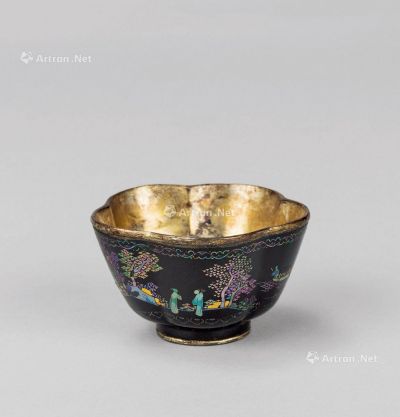 清代（1644～1911） 大漆嵌螺钿泛舟纹花口杯