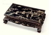 清代（1644～1911） 褐漆嵌螺钿亭台人物纹长方桌