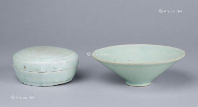南宋（1127-1279年） 影青花卉纹盖盒 花卉纹斗笠碗 （二件一组）