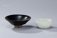 宋代（960-1279年） 影青花卉纹杯油滴天目茶碗 （二件一组）