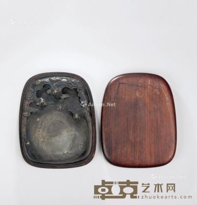清代（1644-1911） 五福天来砚 长18.8cm；宽15cm；高2.8cm