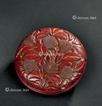 明代(1368-1644年）作 剔红大利图纹香盒