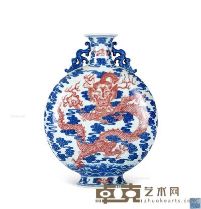 仿清乾隆款 青花釉里红龙纹双耳扁瓶 高29.5cm