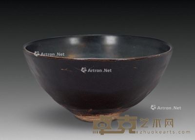吉州窑黑釉茶碗 直径11.3cm；高5.5cm