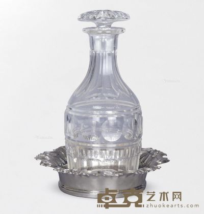 1900年 英国手工切割白兰地玻璃酒瓶配银托盘 酒瓶宽11cm；高25cm；底托高5cm；宽20cm