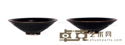 元 黑釉油滴斗笠盏 （一对） 直径13.4cm