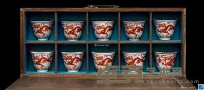 清乾隆 矾红彩云龙纹杯 （一套十件） 直径4.6cm