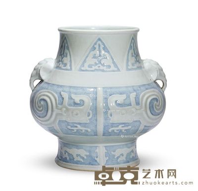 清乾隆 仿铜蓝底白花象耳尊 高23cm