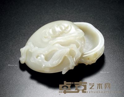 清中期 白玉福寿纹桃形盖盒 长8cm