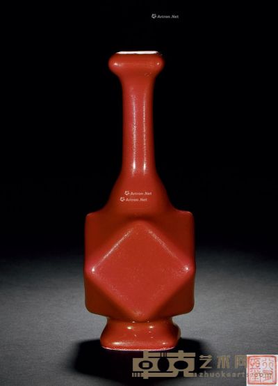 清道光 胭脂红釉四方委角瓶 高15cm