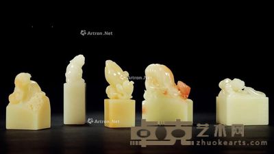 寿山石章 (五方) 4.4×4.4×4.8cm;4.9×2.3×6.3cm;2.2×2.2×7.2cm