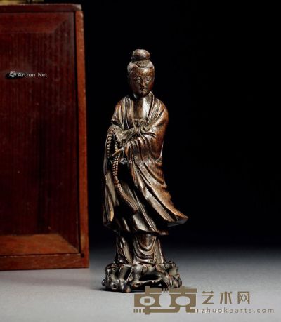 清 竹雕持珠观音立像 带座高：16.1cm；高：14.6cm