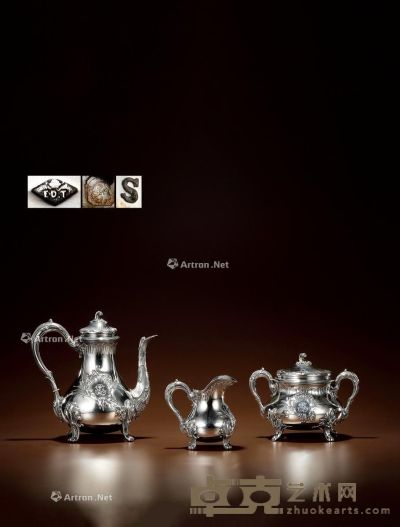 1880年制 纯银咖啡茶具 （三件套） 咖啡壶高20.5cm；宽21cm；糖罐高14.5cm；宽18.2cm；牛