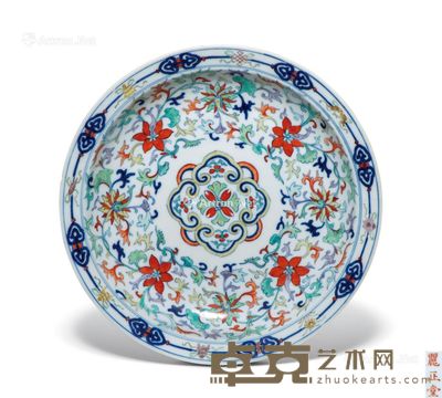 清乾隆 斗彩缠枝花卉八吉祥纹折沿盘 直径19.4cm