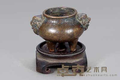 清 铺首琴炉(连座) 高:3.5cm 宽:4.5cm 长:5.5cm