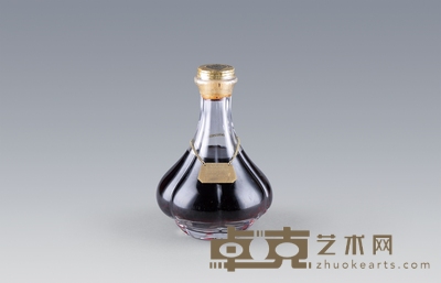 80年代轩尼诗白宫水晶 700ml